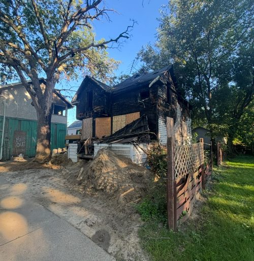 4F1234F7-2383-4AA5-B601-160AF0CCD64A